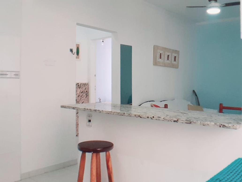 Apartamento Vento E Mar - 2 Quartos Com Sacada Na Quadra Da Praia Do Gonzaga Santos  Exterior foto
