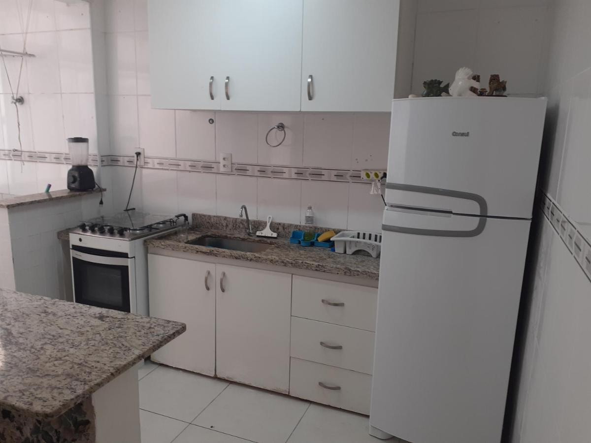 Apartamento Vento E Mar - 2 Quartos Com Sacada Na Quadra Da Praia Do Gonzaga Santos  Exterior foto