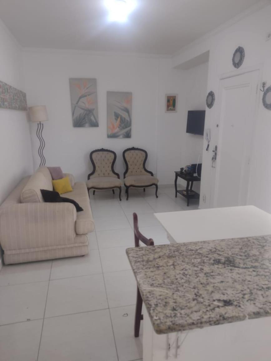 Apartamento Vento E Mar - 2 Quartos Com Sacada Na Quadra Da Praia Do Gonzaga Santos  Exterior foto