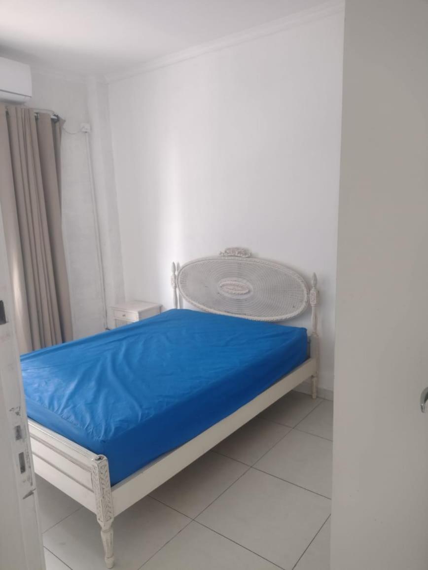 Apartamento Vento E Mar - 2 Quartos Com Sacada Na Quadra Da Praia Do Gonzaga Santos  Exterior foto