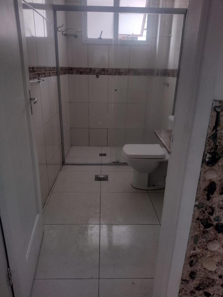 Apartamento Vento E Mar - 2 Quartos Com Sacada Na Quadra Da Praia Do Gonzaga Santos  Exterior foto